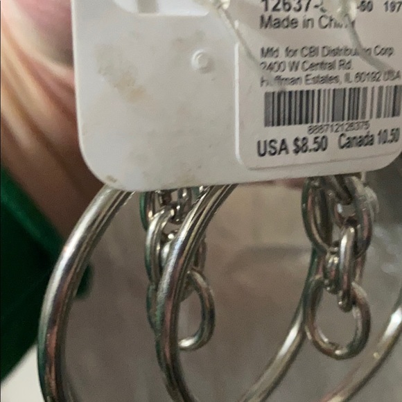 Chain Hoops - Picture 2 of 2